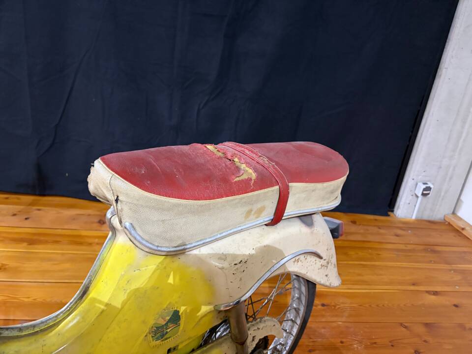 Image 9/14 of HMW 50 (1958)