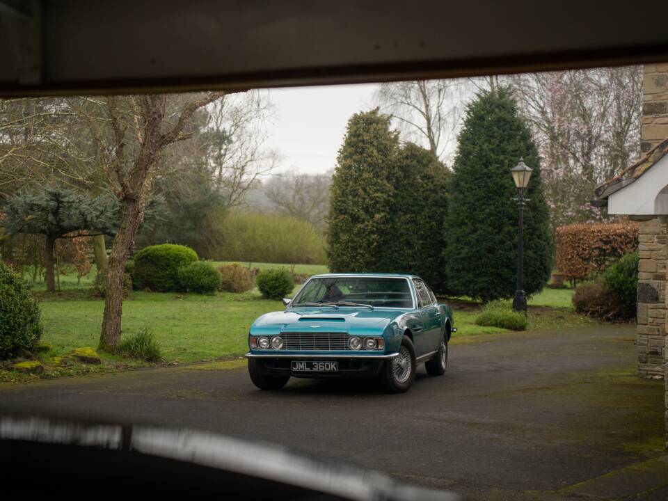 Afbeelding 11/50 van Aston Martin DBS V8 (1972)