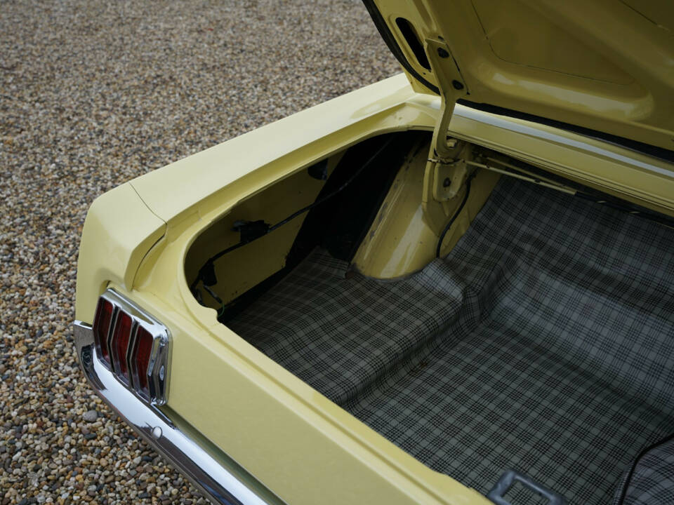 Image 32/50 de Ford Mustang 289 (1965)