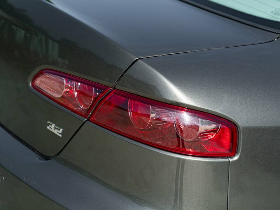 Bild 18/50 von Alfa Romeo 159 3.2 JTS V6 Q4 (2007)