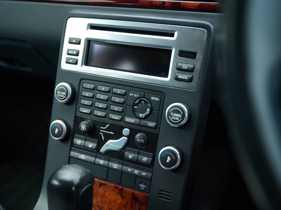 Imagen 37/50 de Volvo V70 AWD (2009)