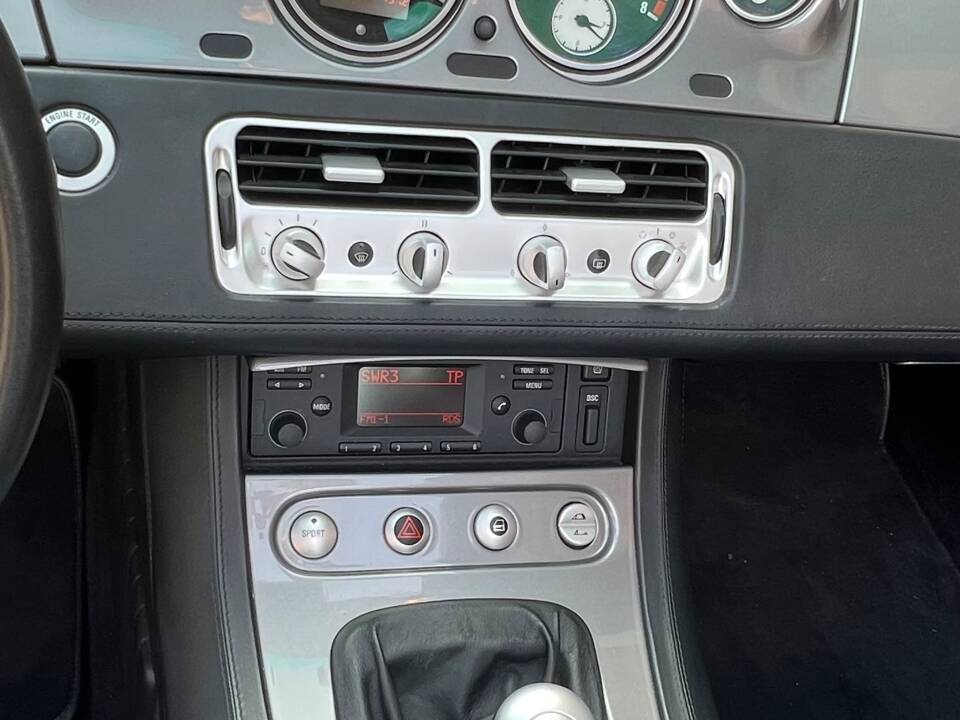Bild 12/14 von BMW Z8 (2001)