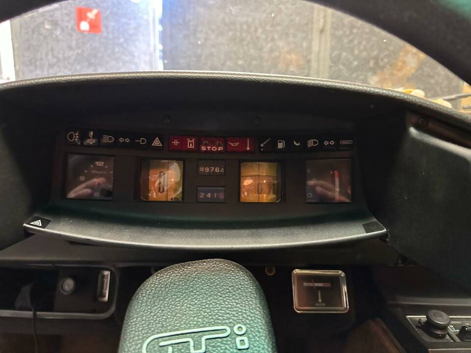 Image 8/8 of Citroën CX GTI (1978)