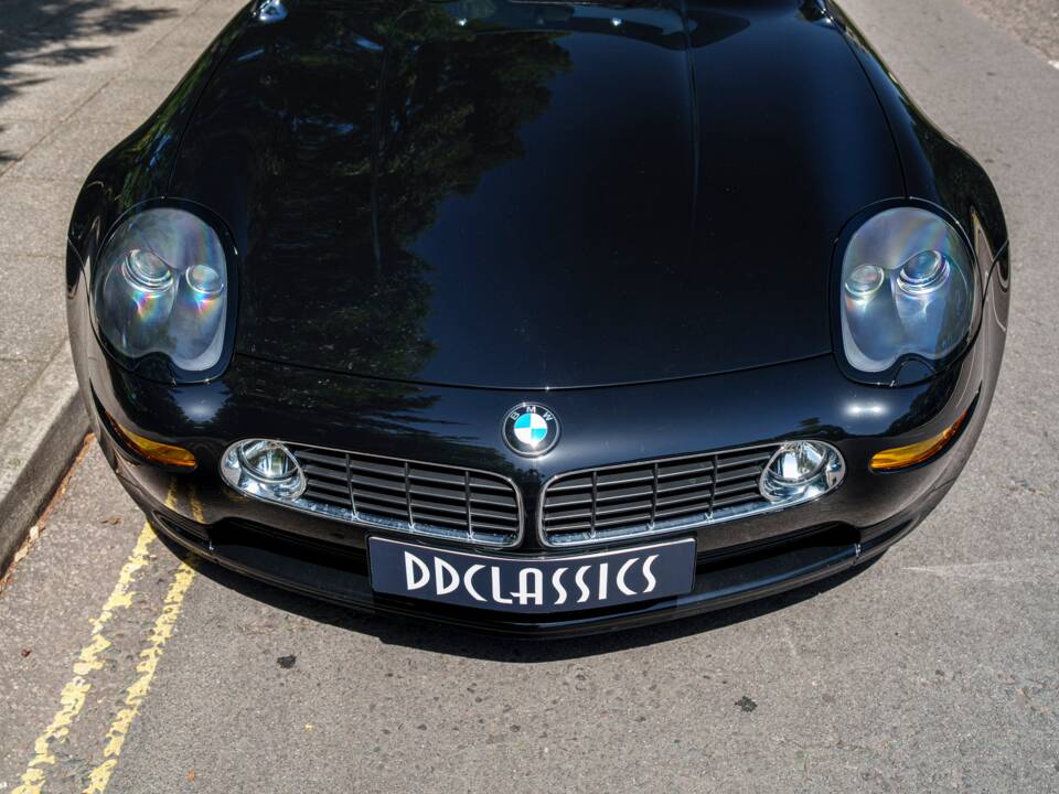 Image 10/30 of BMW Z8 (2003)
