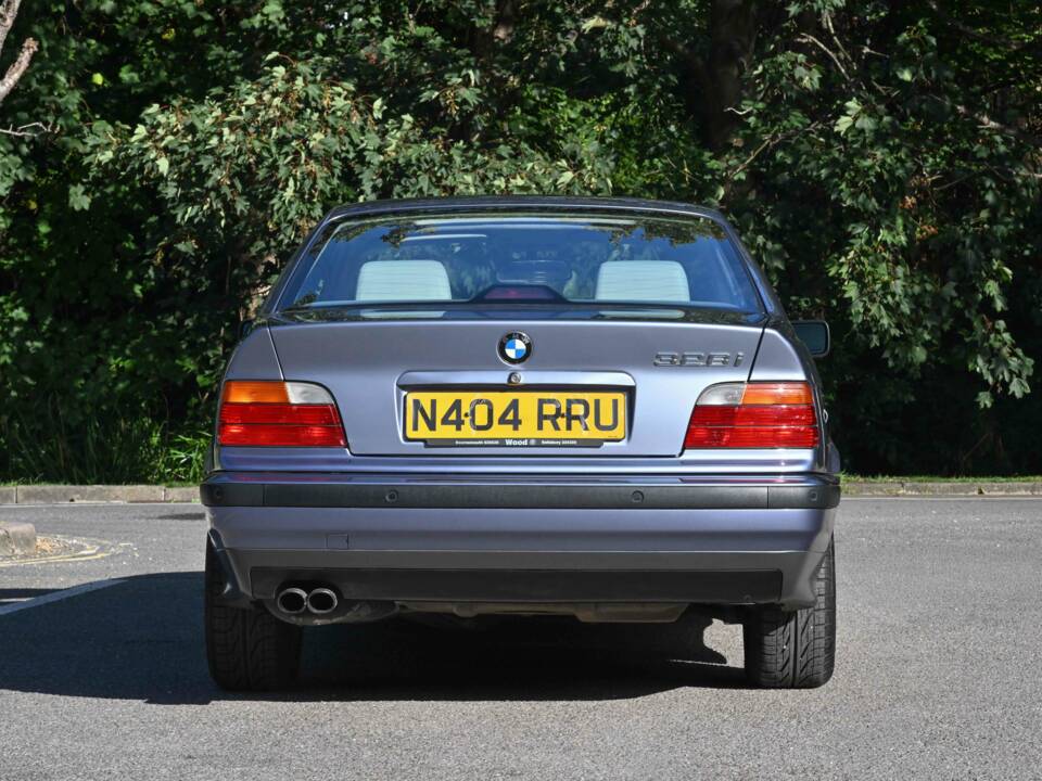 Imagen 42/47 de BMW 328i (1995)
