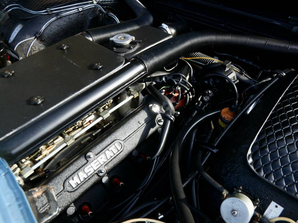 Image 29/50 of Maserati Khamsin (1976)
