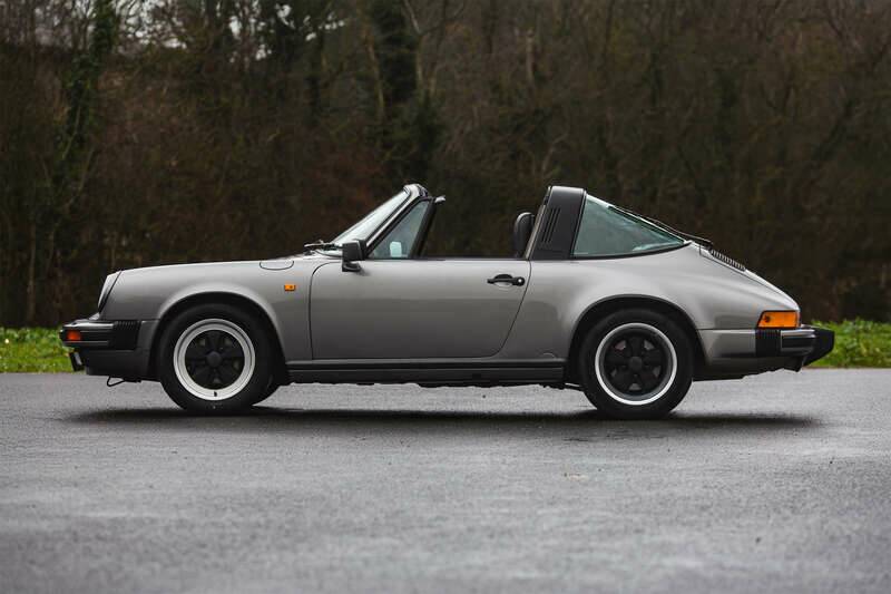 Image 9/50 de Porsche 911 Carrera 3.2 (1989)