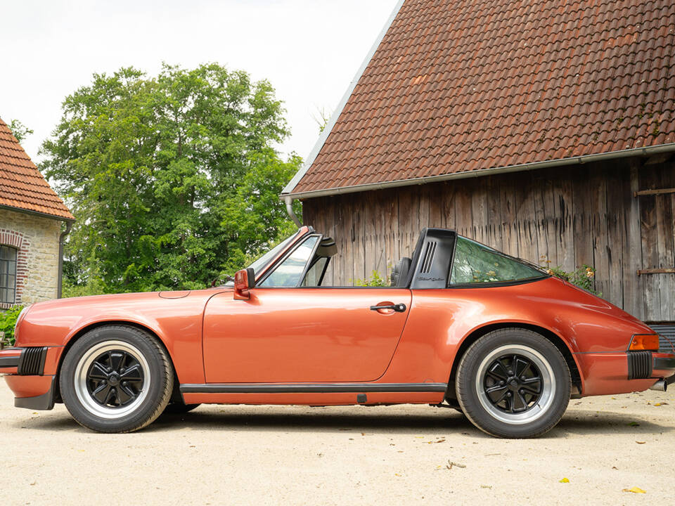 Imagen 7/90 de Porsche 911 Carrera 3.0 (1977)