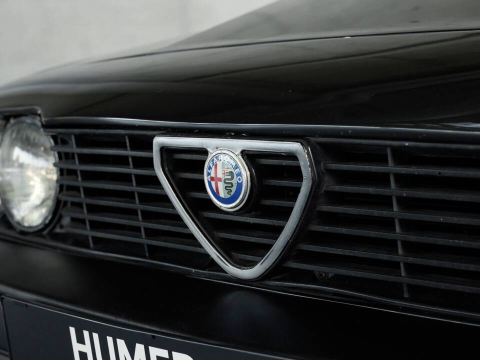 Bild 6/48 von Alfa Romeo GTV 6 2.5 (1981)