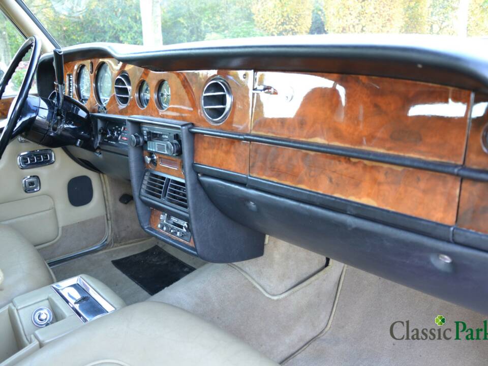 Imagen 13/50 de Rolls-Royce Silver Wraith II (1979)