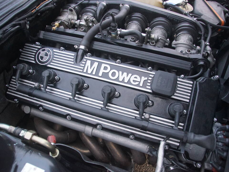 Bild 14/20 von BMW M 635 CSi (1986)