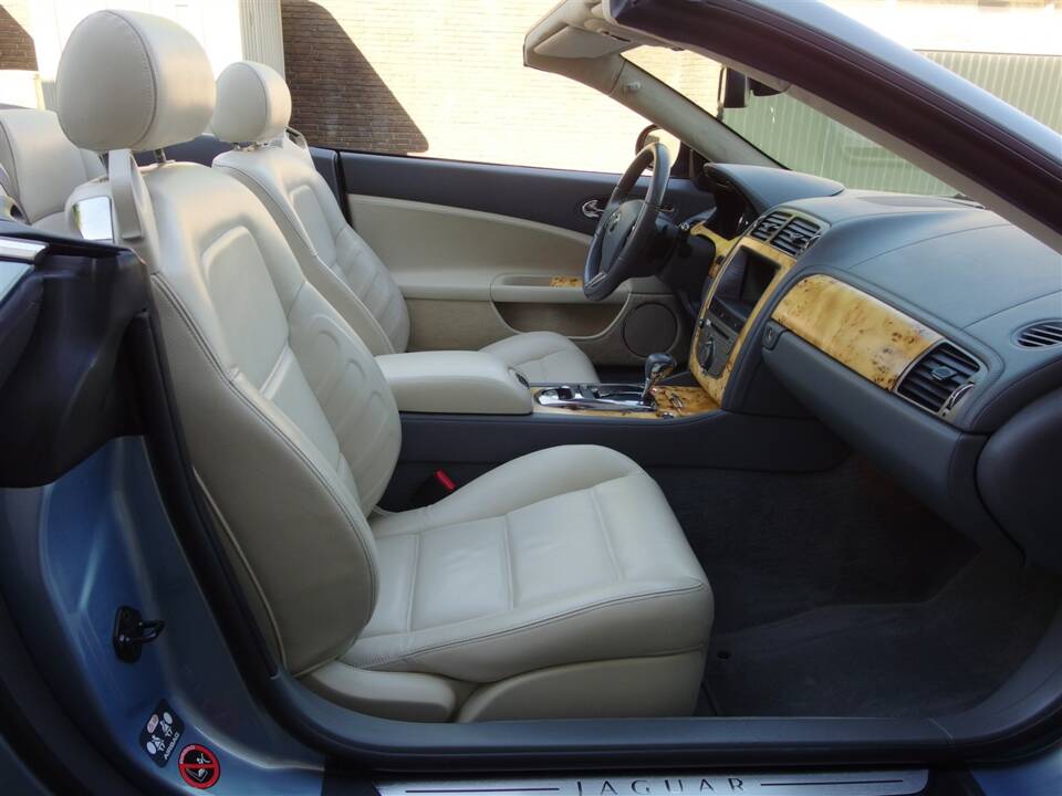 Bild 50/100 von Jaguar XKR (2008)