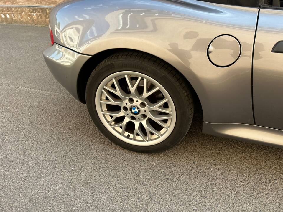 Bild 41/49 von BMW Z3 2.2i (2001)