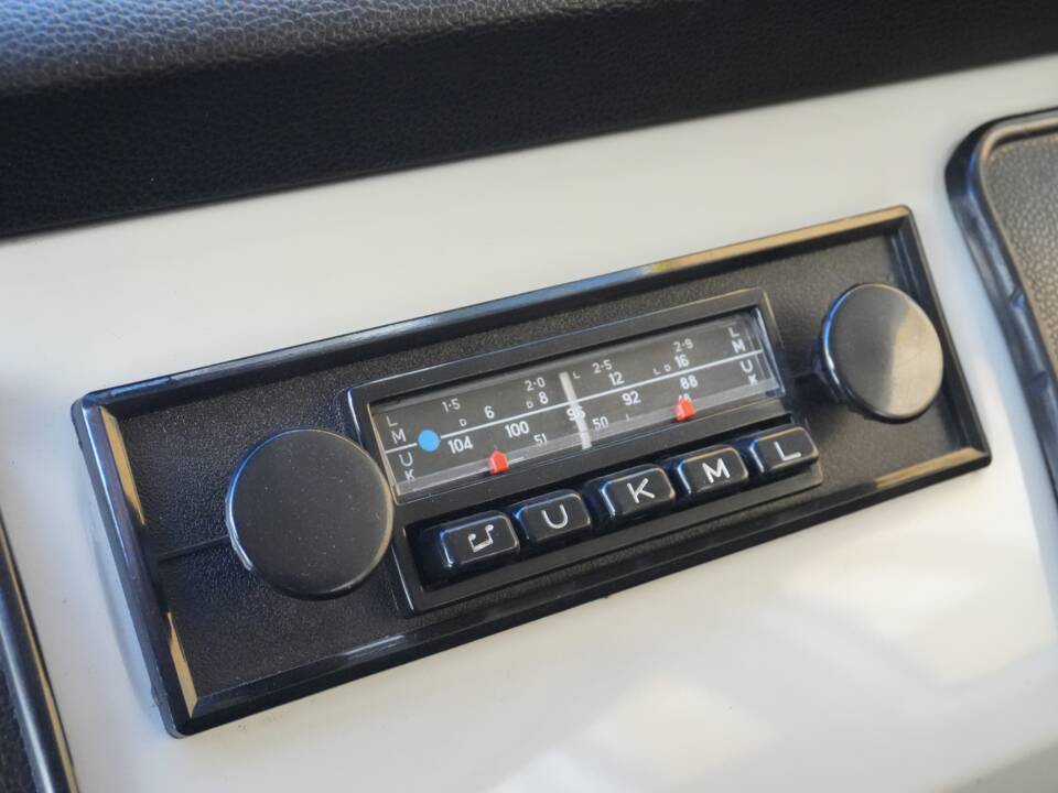 Bild 11/16 von Volkswagen T2a Kleinbus (1967)