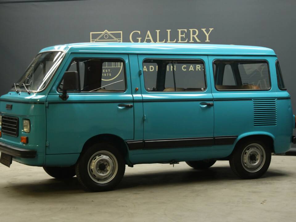 Image 10/50 of FIAT 900E (1980)