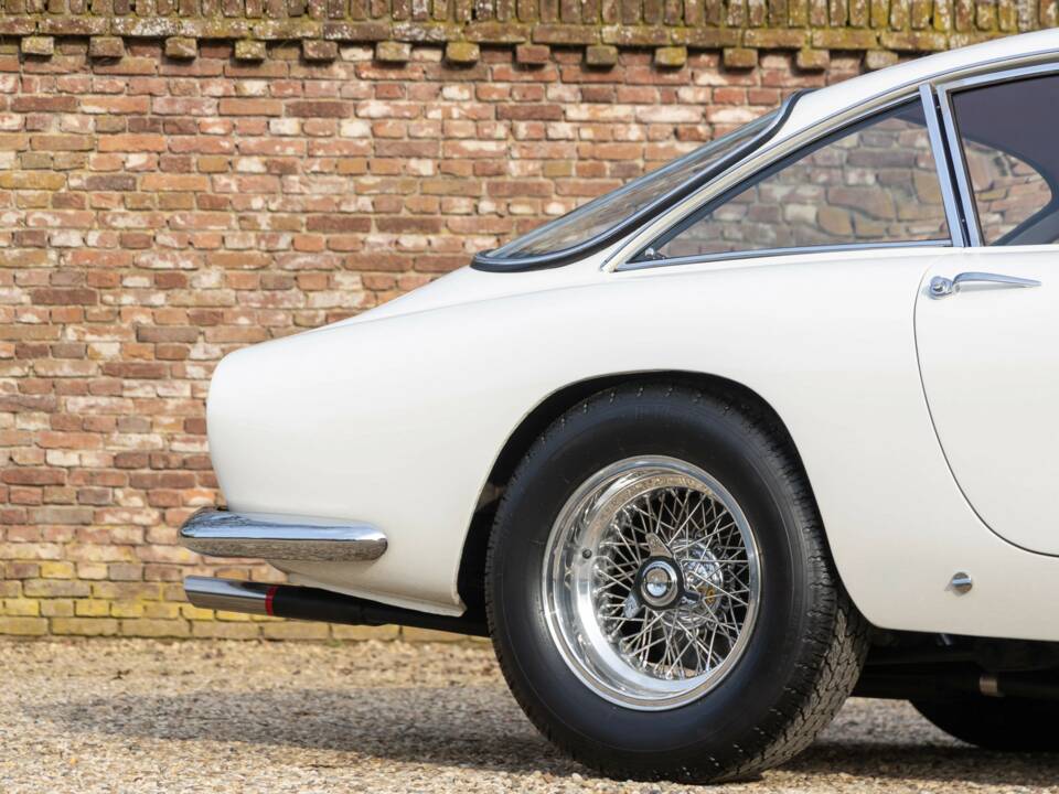 Bild 38/50 von Ferrari 250 GT/L Lusso (1964)