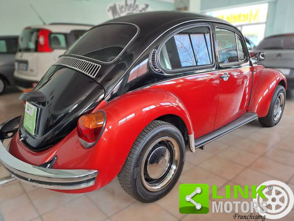 Immagine 2/10 di Volkswagen Käfer 1303 (1975)