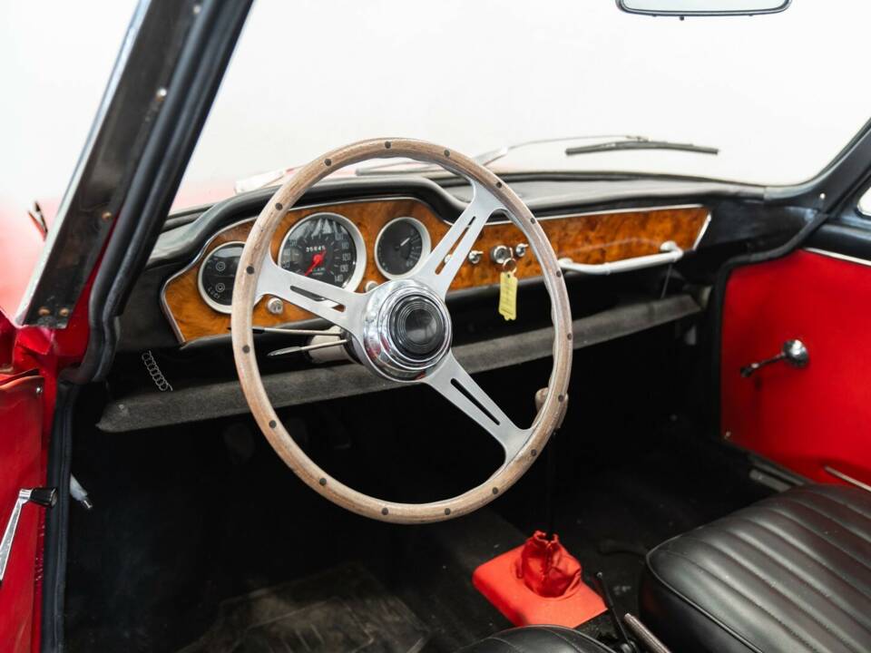 Bild 17/23 von FIAT 750 Vignale Coupé (1964)