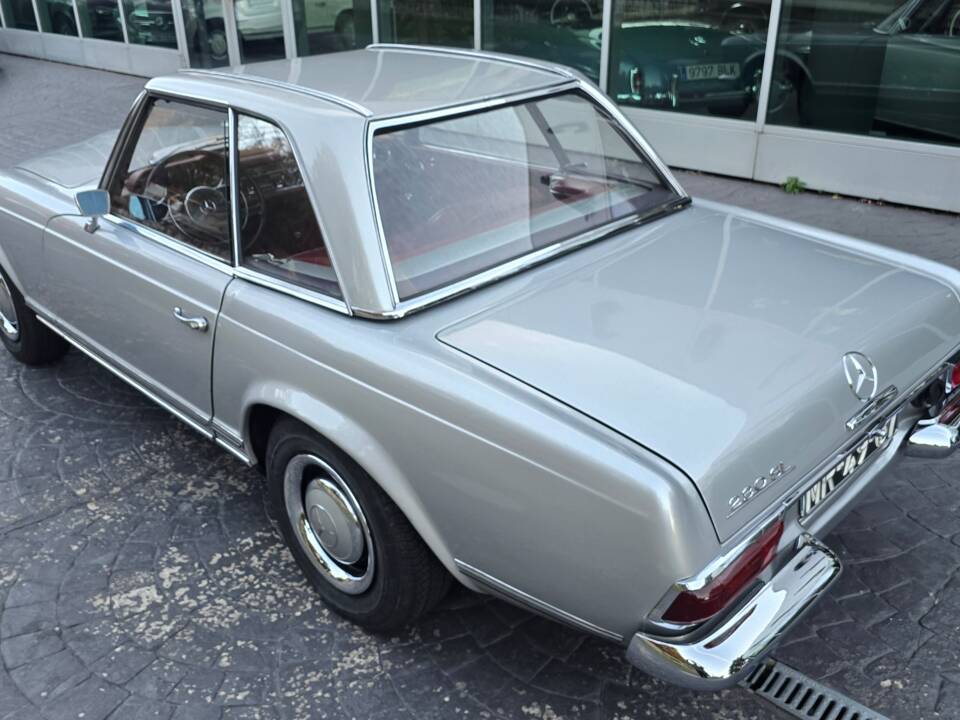 Bild 5/15 von Mercedes-Benz 230 SL (1964)
