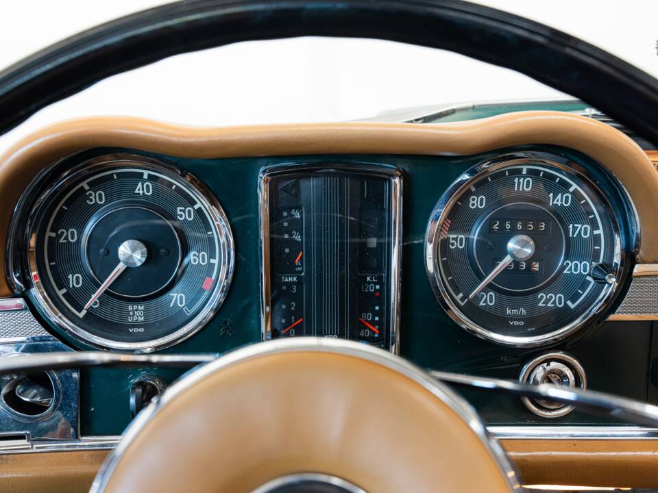 Immagine 11/32 di Mercedes-Benz 250 SL (1967)