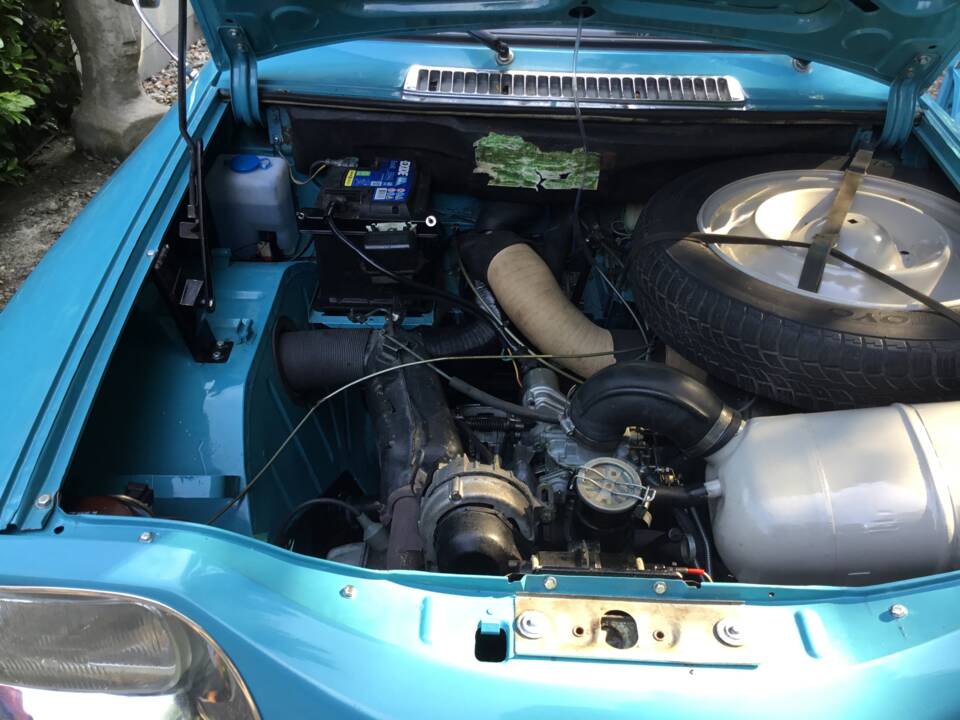 Image 20/62 of Citroën Ami 8 (1975)
