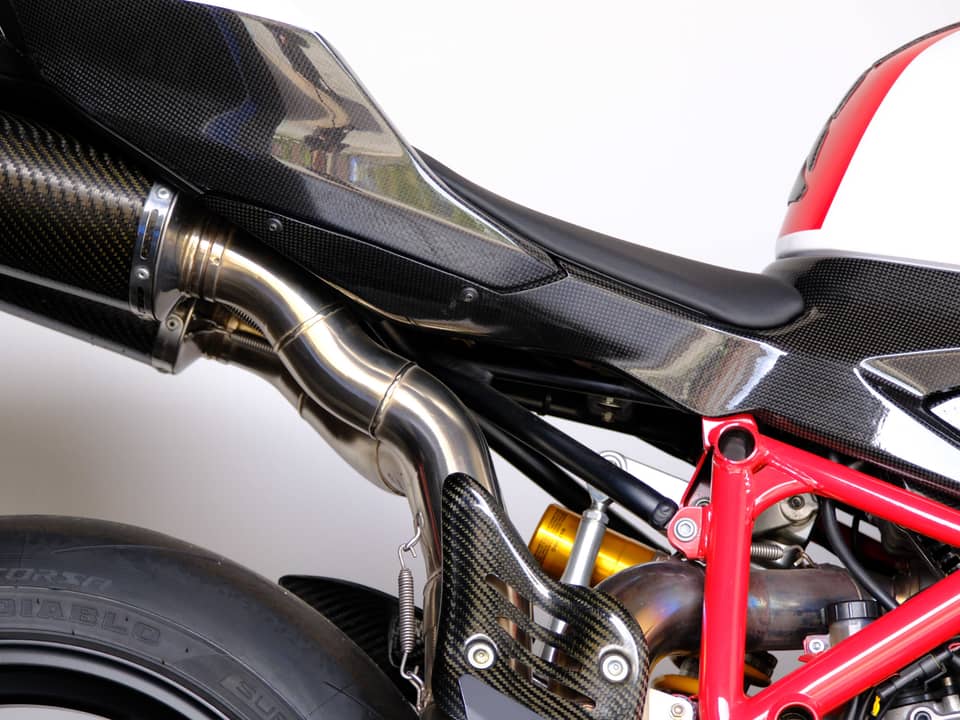 Image 19/98 of Ducati 1098 R (2010)