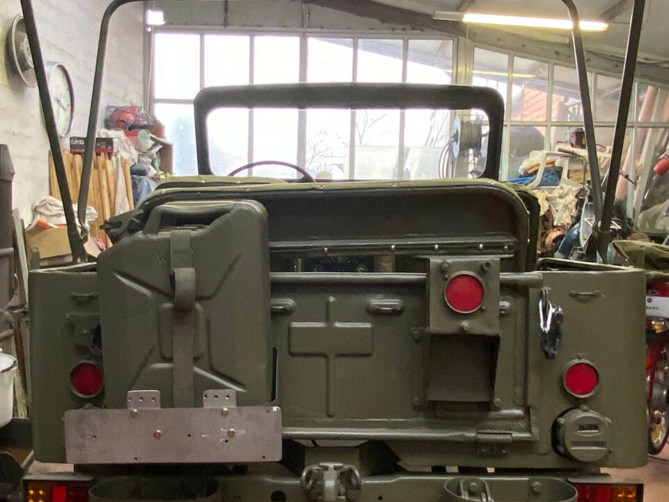 Image 2/8 of Willys Jeep M38 A1 (1946)