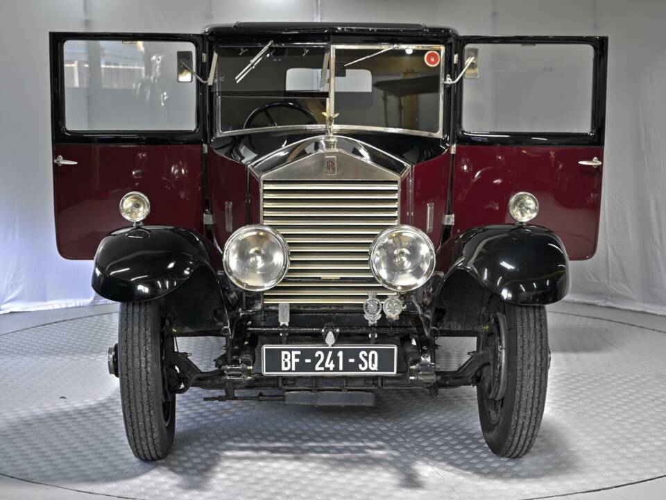 Image 18/50 of Rolls-Royce 20 HP Doctors Coupe (1927)