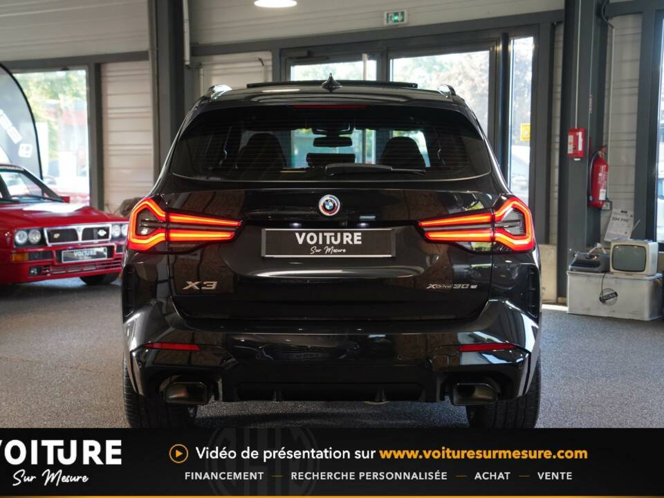 Image 11/42 of BMW X3 xDrive30e (2022)