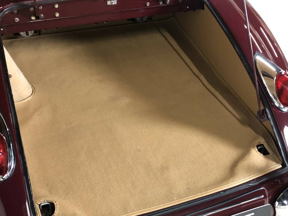 Bild 23/28 von Jaguar XK 140 SE DHC (1956)