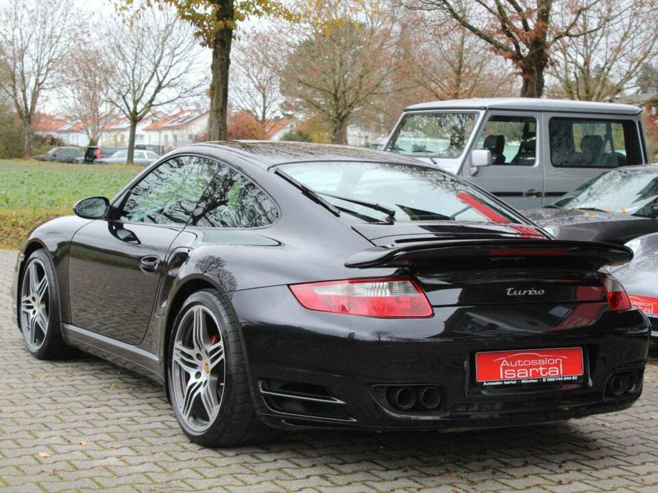 Imagen 7/19 de Porsche 911 Turbo (2006)