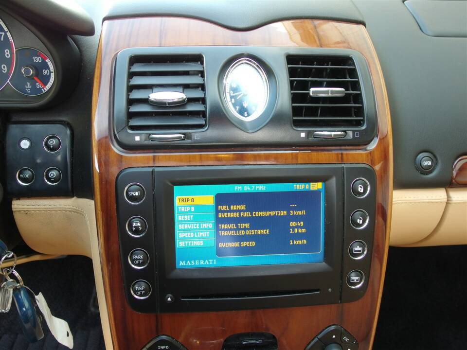 Bild 42/99 von Maserati Quattroporte 4.2 (2007)