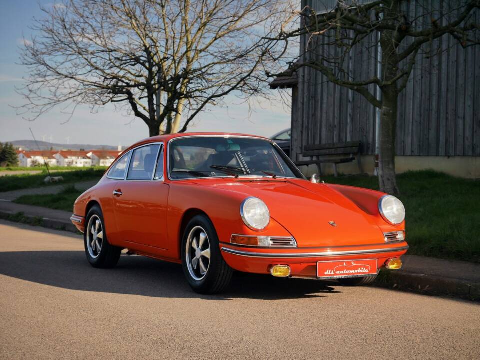 Image 6/20 of Porsche 911 2.0 S (1967)