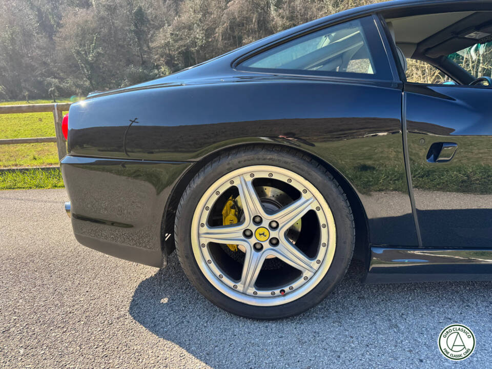 Immagine 14/31 di Ferrari 550 Maranello (1998)