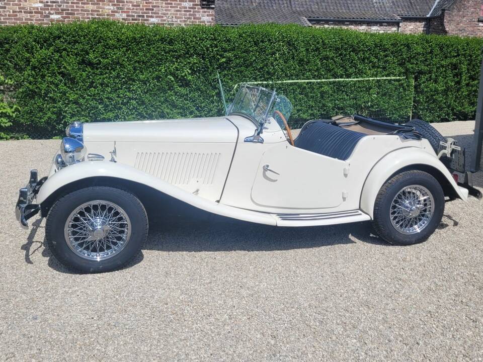 Image 5/8 of MG TD (1951)