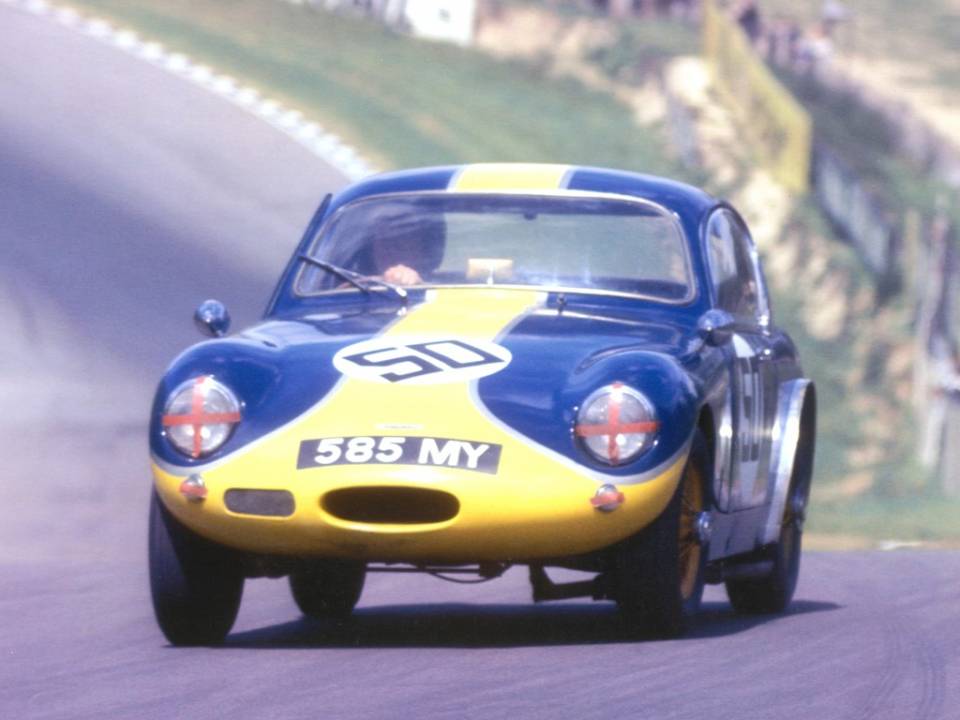 Image 35/76 of Speedwell GT (1960)