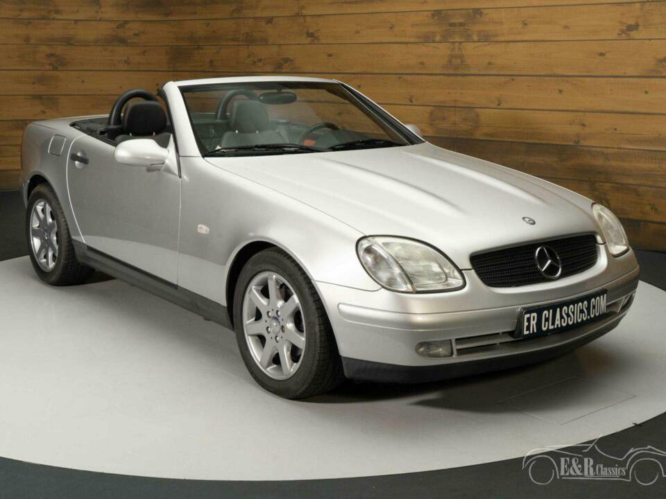 Afbeelding 4/19 van Mercedes-Benz SLK 230 Kompressor (1999)