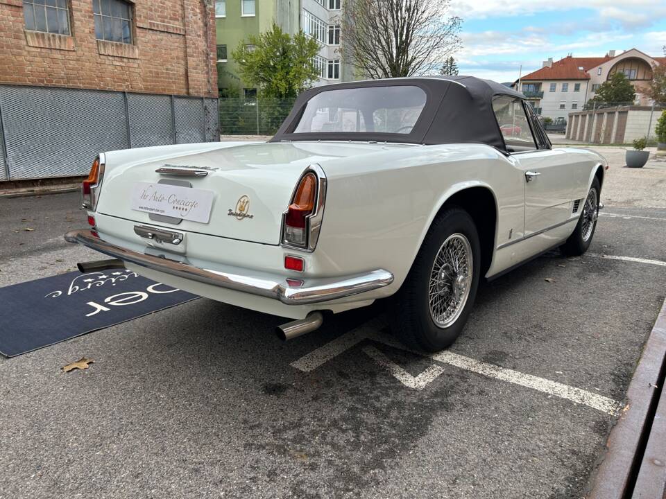 Bild 23/34 von Maserati 3500 GTI Vignale (1963)