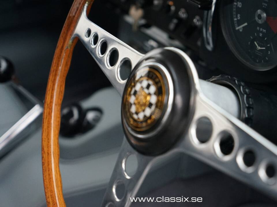 Bild 19/30 von Jaguar E-Type 4.2 (1965)