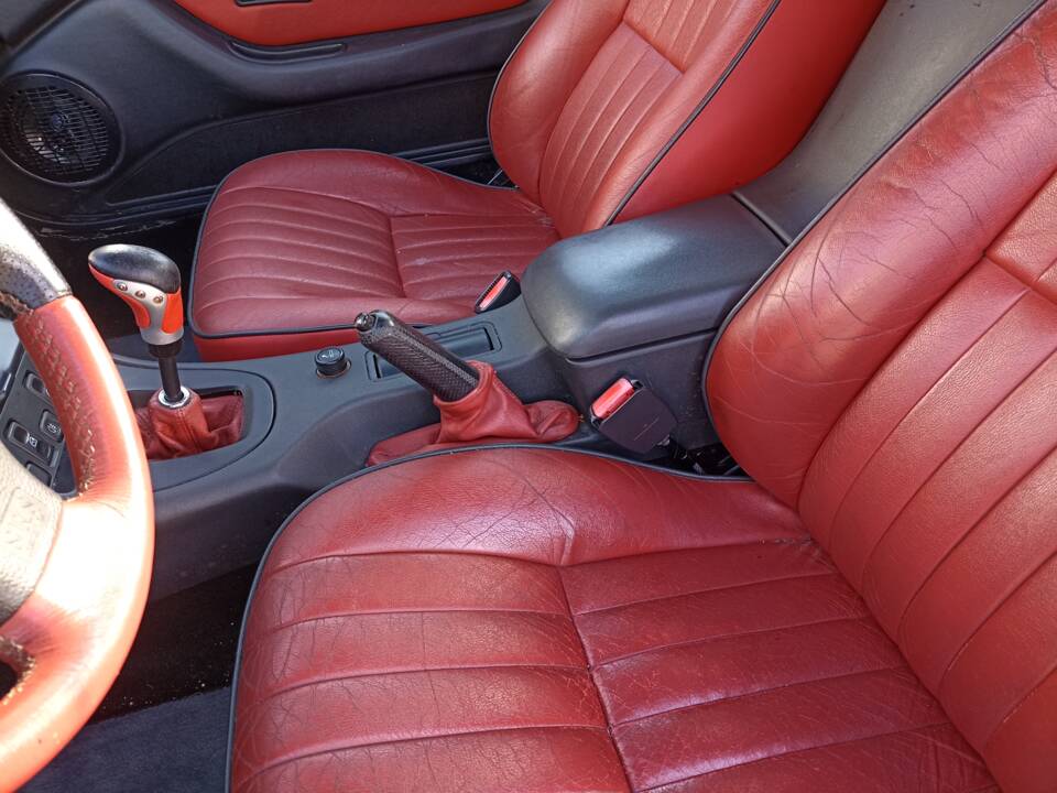 Bild 10/16 von MG F 1.8i (1999)