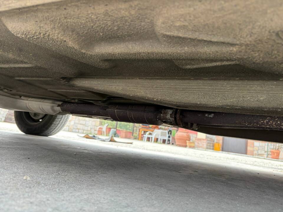 Bild 36/41 von BMW 520i (1982)