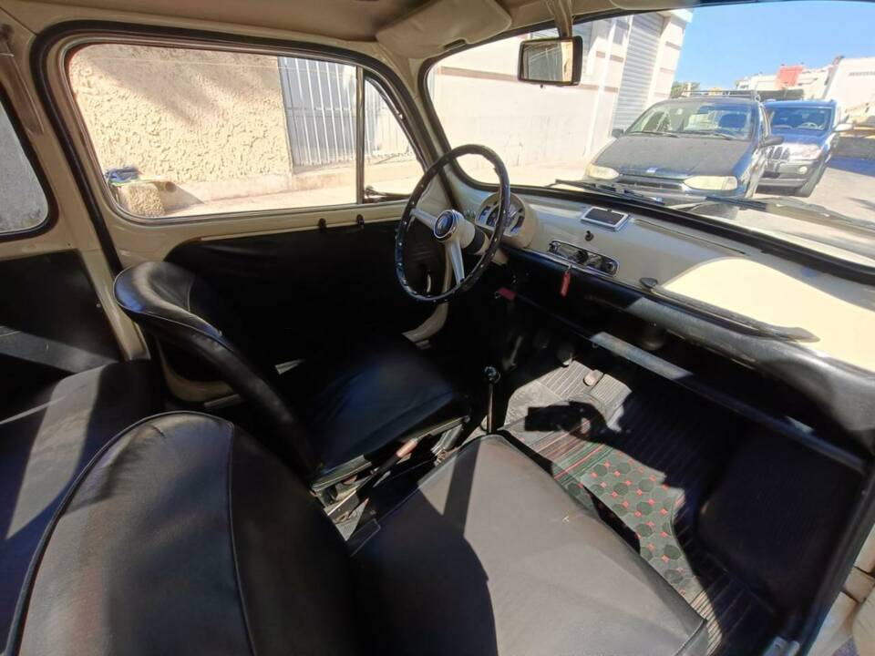 Immagine 28/50 di FIAT 600 D (1969)