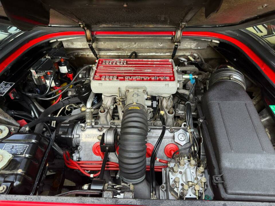 Image 15/50 of Ferrari Mondial 3.2 (1988)