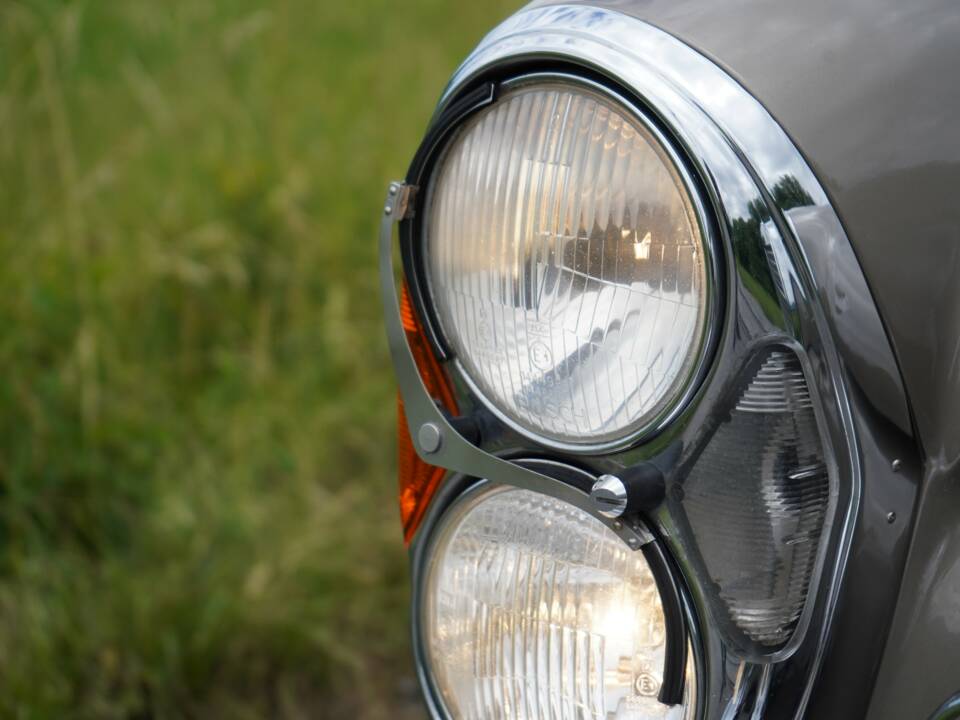 Afbeelding 53/89 van Mercedes-Benz 300 SEL 6.3 (1972)