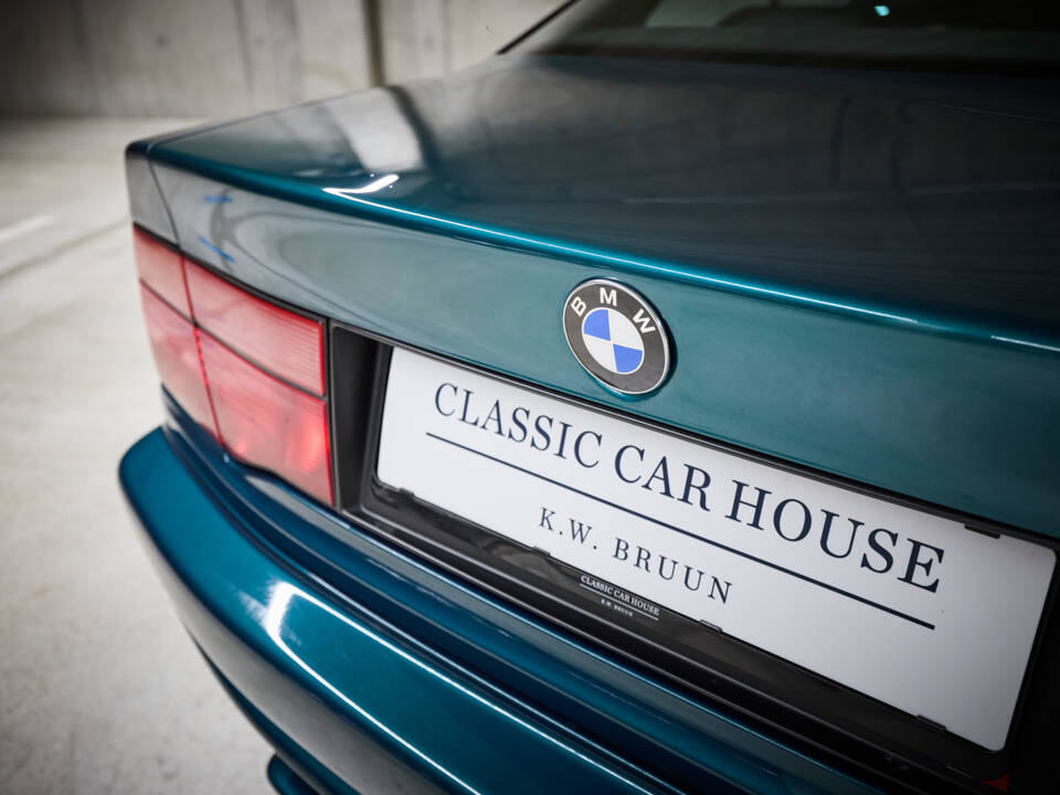 Image 33/81 de BMW 850i (1991)