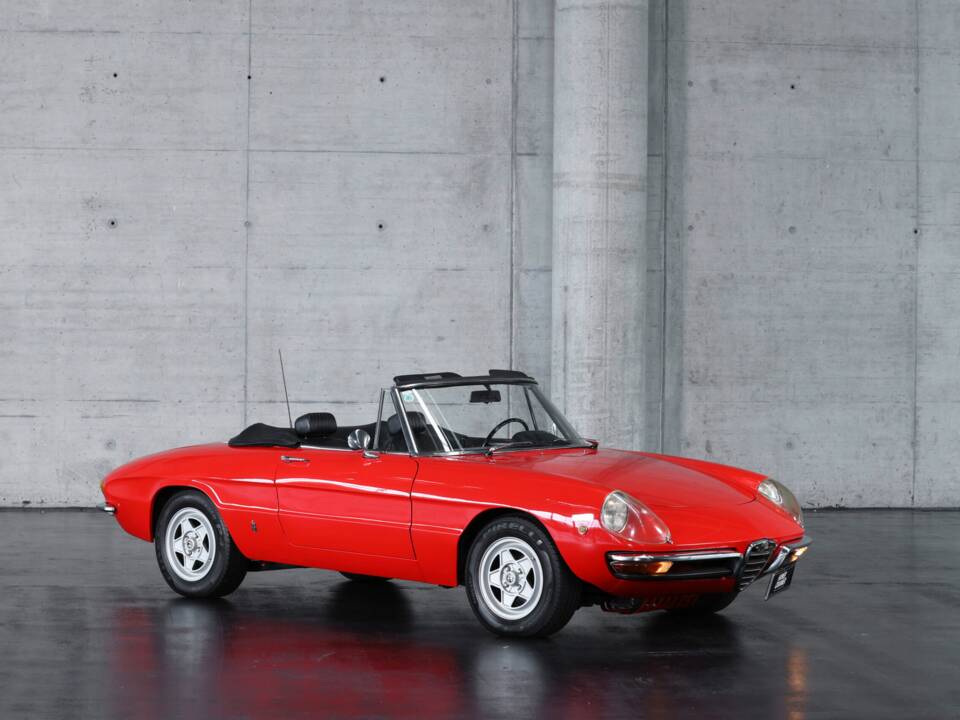 Immagine 5/47 di Alfa Romeo 1300 Spider Junior (1969)