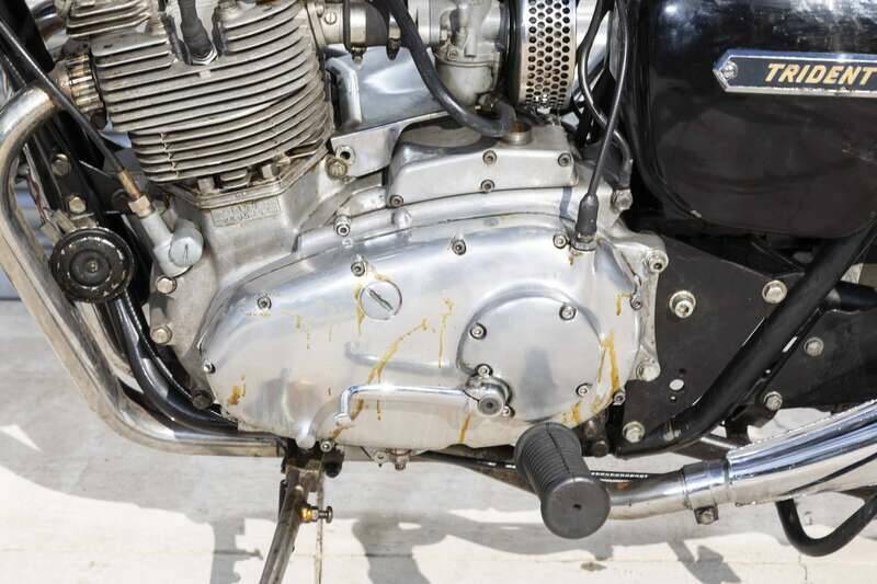 Bild 18/32 von Triumph DUMMY (1976)