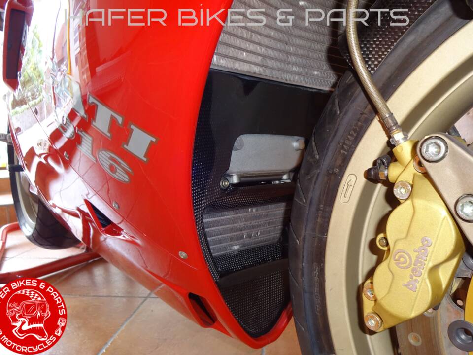 Image 18/31 of Ducati 916SP (1995)