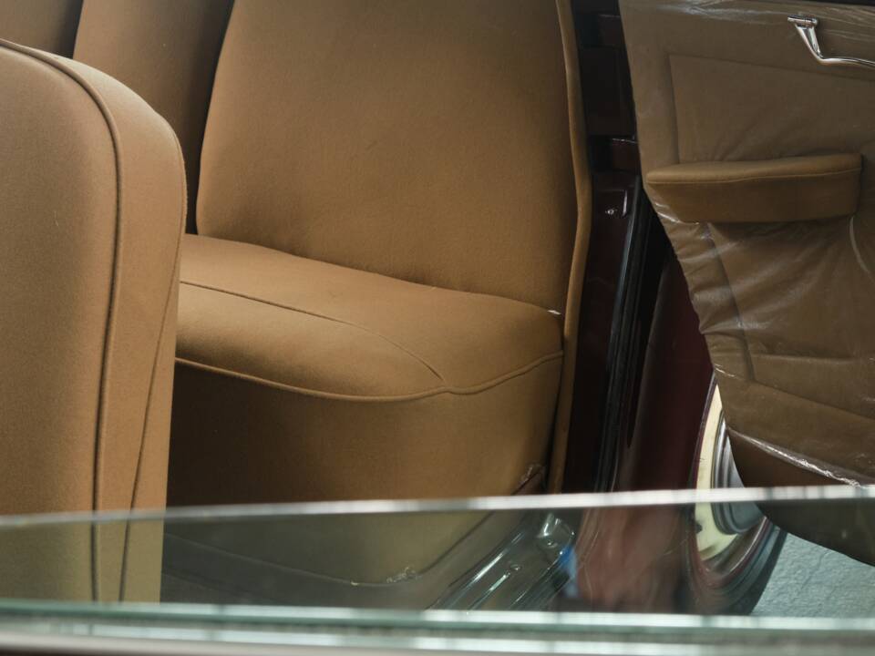 Image 47/50 of Lancia Aurelia B12 (1955)