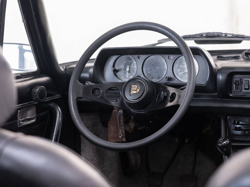 Imagen 8/28 de Peugeot 504 V6 Convertible (1975)